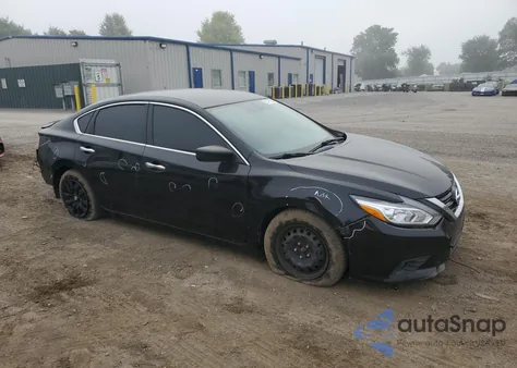 2016 Nissan Altima 2.5 из США, поврежденный, VIN 1N4AL3APXGC126437